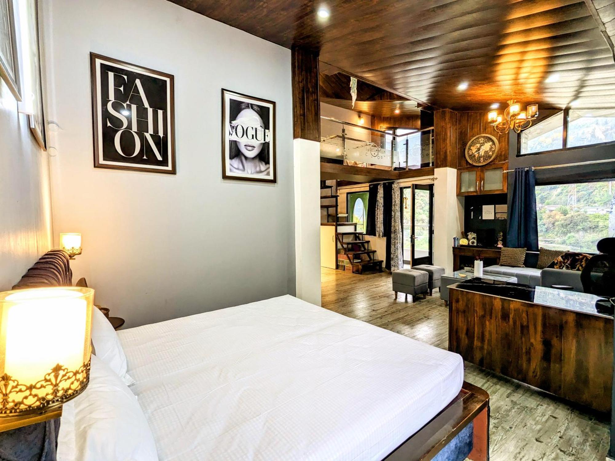 Kavi'S Vacation Homes - Sainj Esterno foto