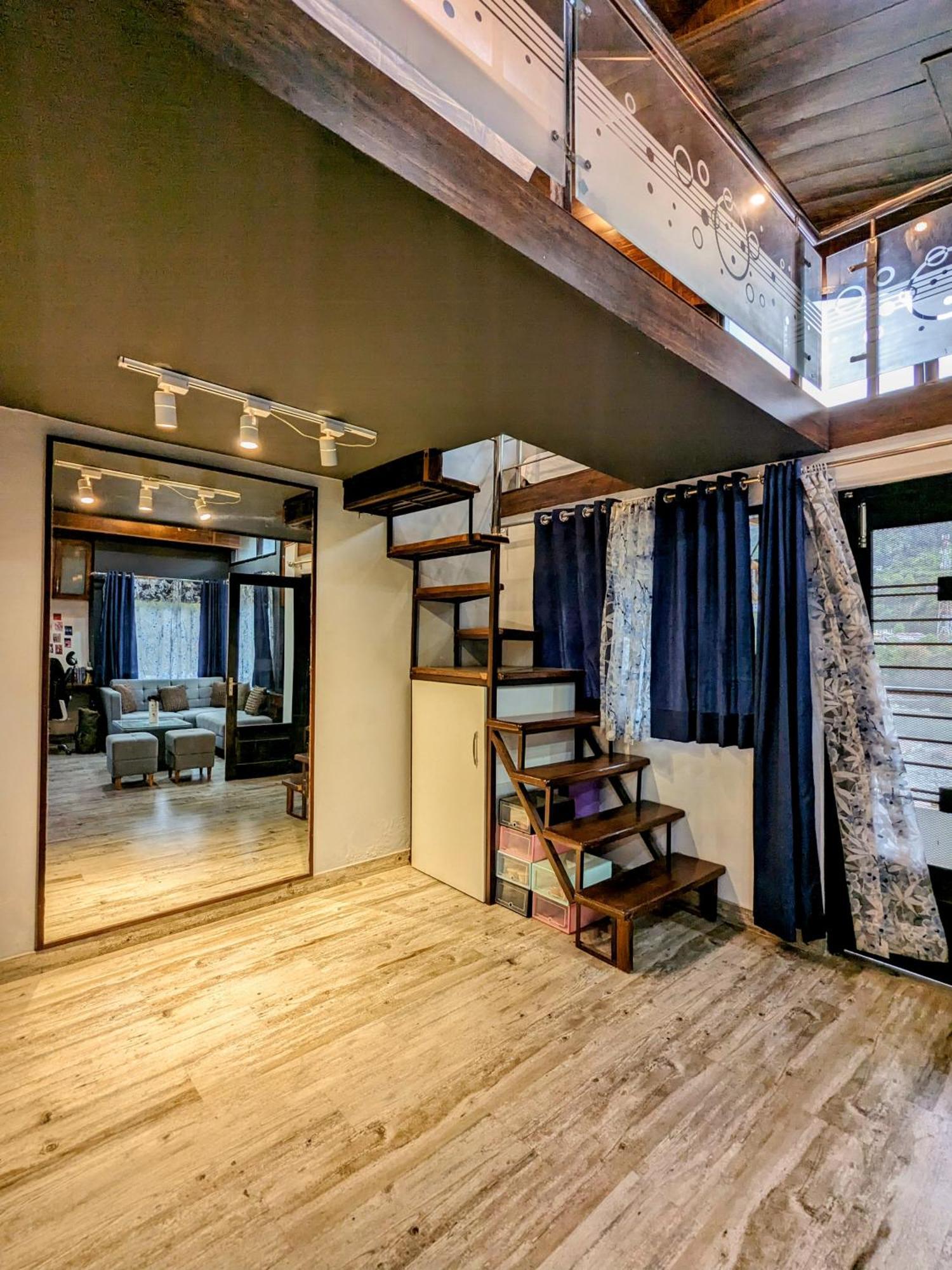 Kavi'S Vacation Homes - Sainj Esterno foto